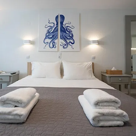 Apartment White W1 New In *