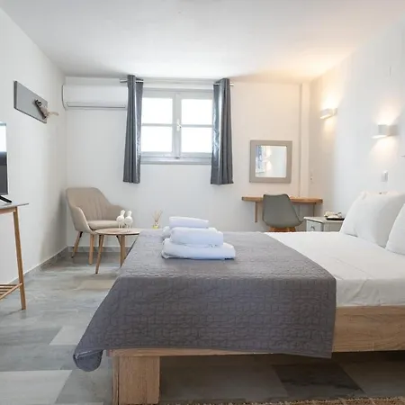 Apartment White W1 New In