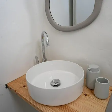 Apartment White W1 New In