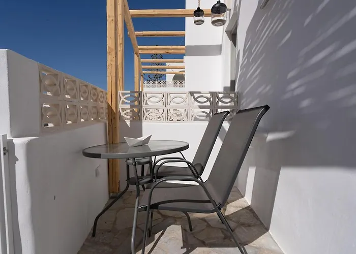 White W1 New In Νάουσα